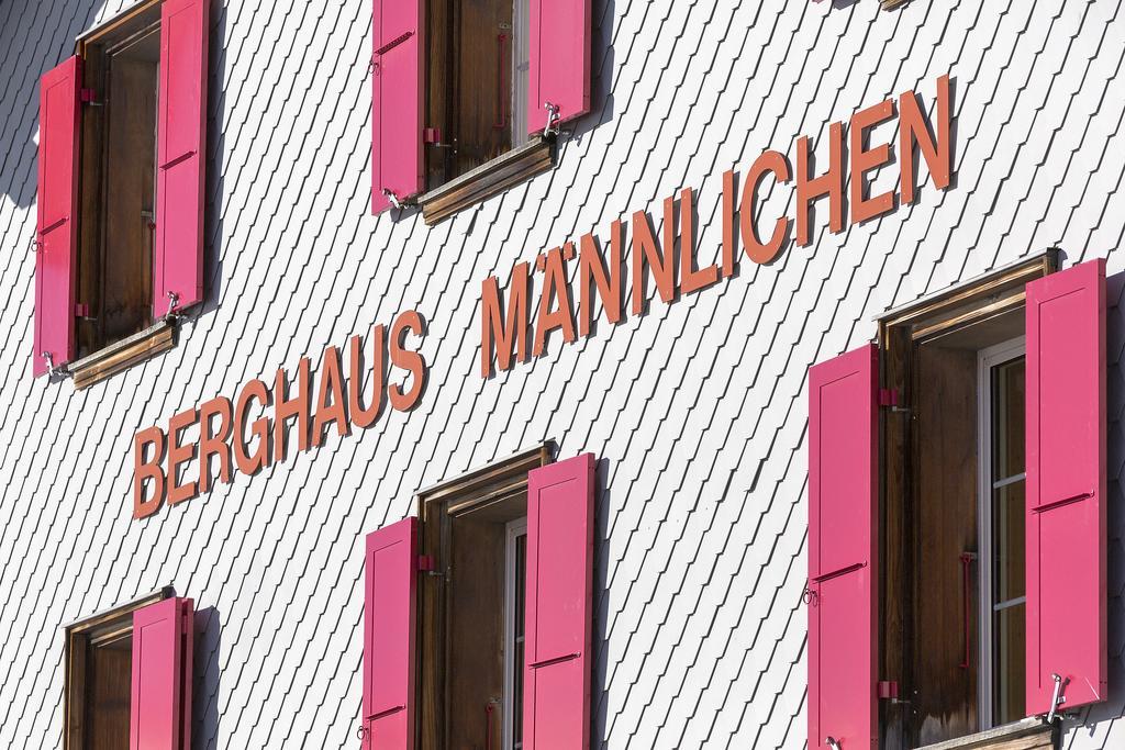 Berghaus Maennlichen Hotel Гринделвалд Екстериор снимка