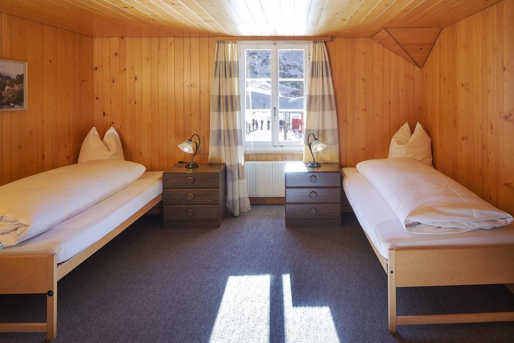 Berghaus Maennlichen Hotel Гринделвалд Екстериор снимка